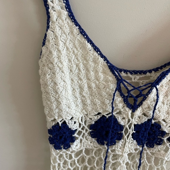 Hand Made White and Blue Crocheted Beach Coverup Size Small - Picture 8 of 8